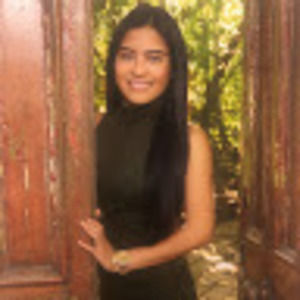 Meet your Posher, Elliza